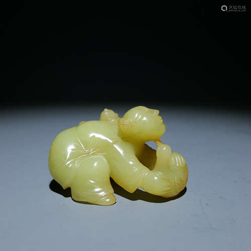 A QING DYNASTY HETIAN JADE BOY