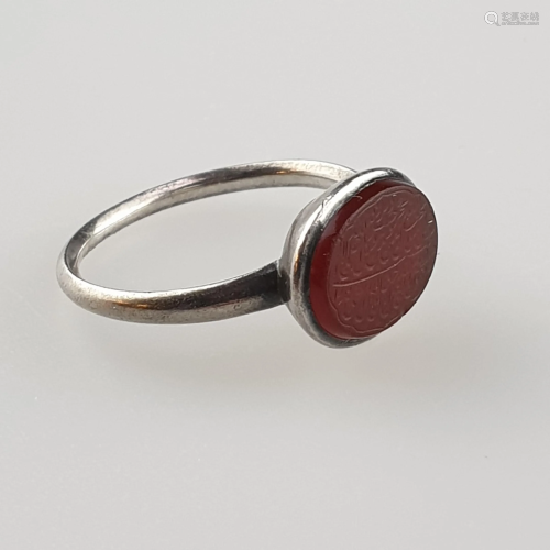 Zierlicher Ring mit Achat - Silberlegierung, rote