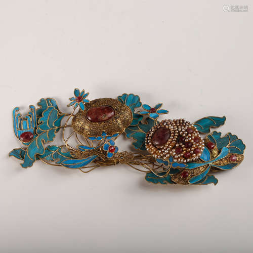 A Chinese Gilt Bronze Dian Cui Hair Ornament