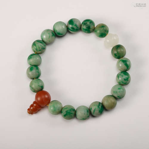 A Chinese Jadeite Beads Bracelet