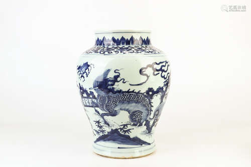 A Chinese Blue White Qilin Phoenix Porcelain Jar