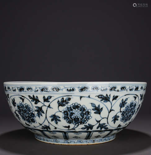 A Chinese Large Blue White Foliage Porcelain Bowl