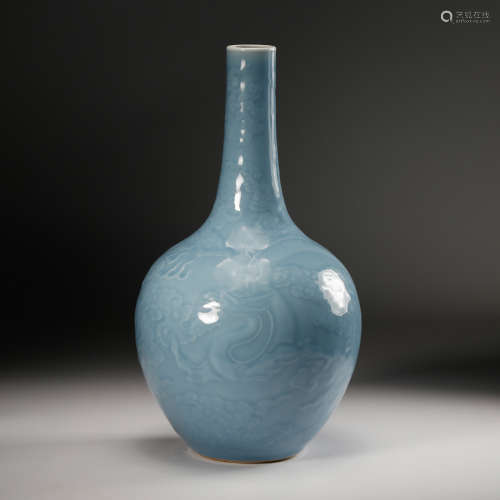 A Chinese Blue Glazed Dragon Porcelain Vase