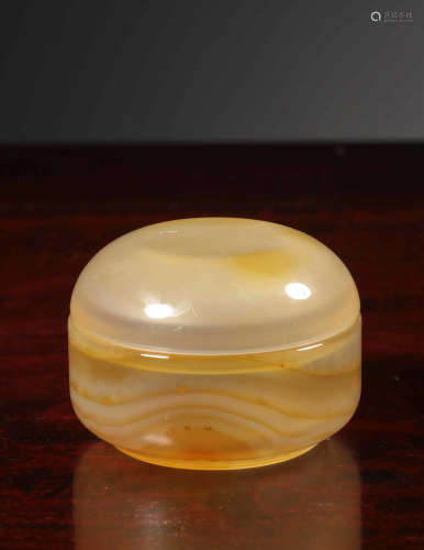 A Chinese Agate Carved Cover Box