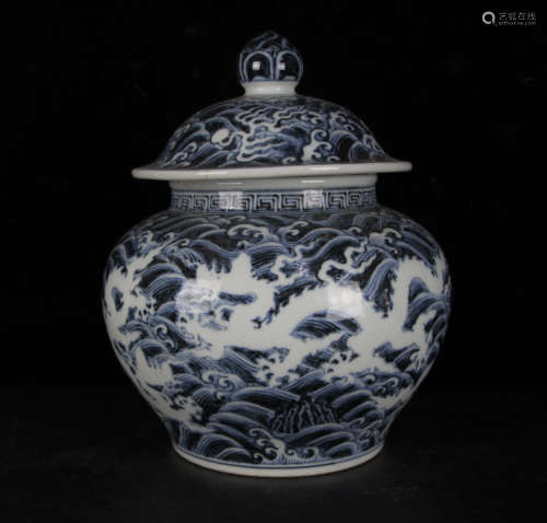 A Chinese Blue White Porcelain Cover Jar