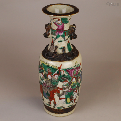 Balustervase - China, polychrome Emailbemalung mit