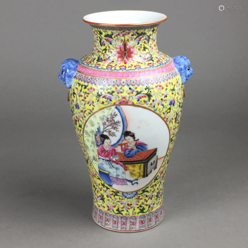 Famille-Rose- Balustervase - China, 20.Jh.,A…