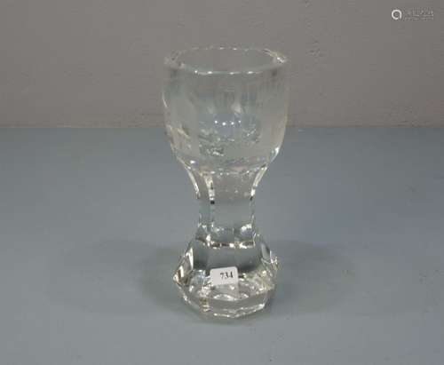 GLAS / POKALGLAS MIT FREIMAURERSYMBOLIK / masonic glass. Dickwandiges Glas (1 cm) mit eingezogener