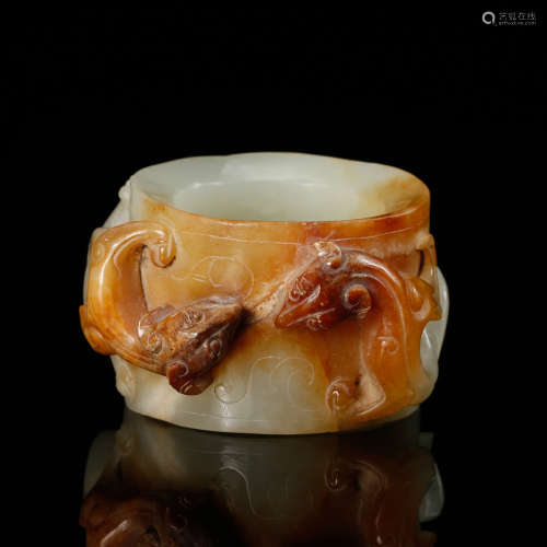 A Chinese Archaistic Jade Chilong Thumb Ring