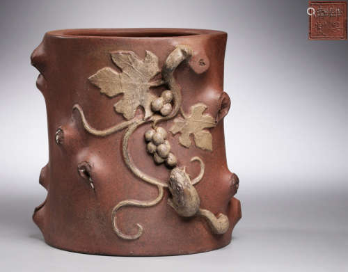 A ZISHA BRUSH POT CARVED WITH GRAPES