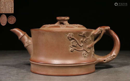 A ZISHA TEA POT CARVED WITH FLOWER