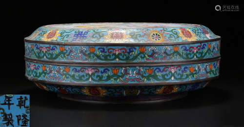 A CLOISONNE BOX WITH FLOWER&DRAGON PATTERN