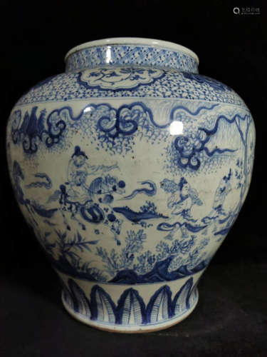 A BLUE&WHITE GLAZE JAR WITH STORY PATTERN