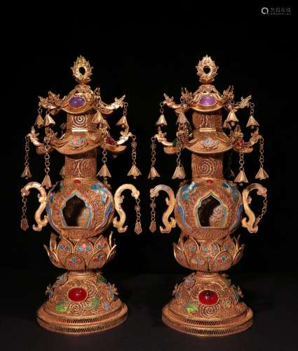 A PAIR OF CHINESE VINTAGE GILT SILVER BUDDHIST ALTARS