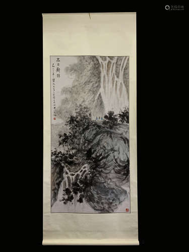 A CHINESE HAND PAINTED PAINTING VERTICAL SCROLL