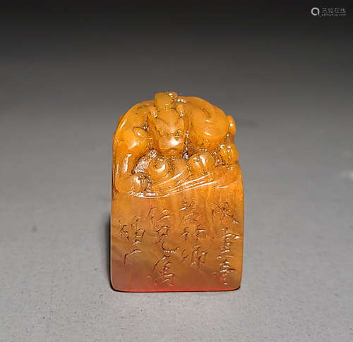 A CHINESE TIANHUANG STONE SEAL