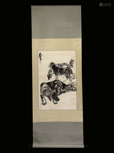 A CHINESE HAND PAINTED PAINTING VERTICAL SCROLL