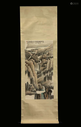 A CHINESE HAND PAINTED PAINTING VERTICAL SCROLL