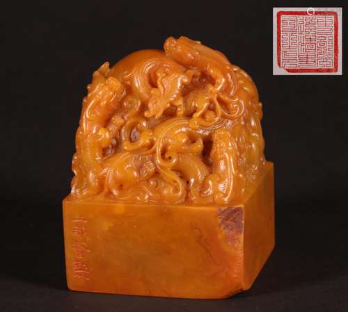 A CHINESE TIANHUANG STONE SEAL