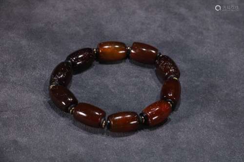 A Chinese Agate Bracelet