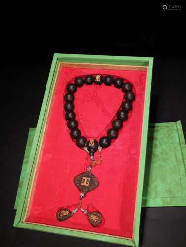 A Chinese Agarwood Bracelet