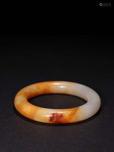 A Chinese Old Hetian Jade Bangle