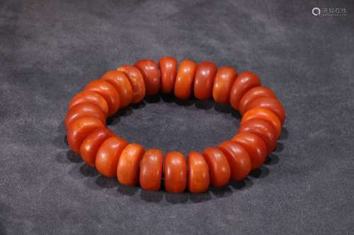 A Chinese Amber Bracelet