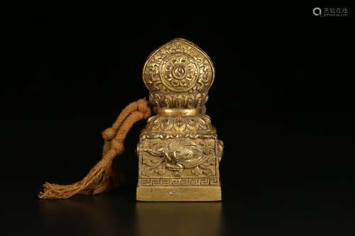 A Chinese Gilt Bronze Seal