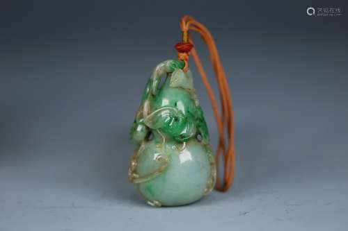 A Chinese Jadeite Pendant Of Gourd Shaped