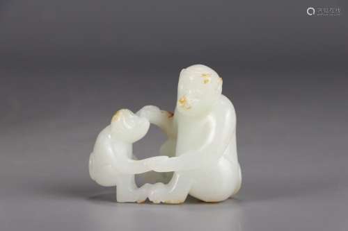 A Chinese Hetian Jade Monkey-Shaping Pendant