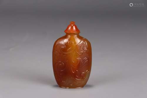 A Chinese Agate Snuff Bottle