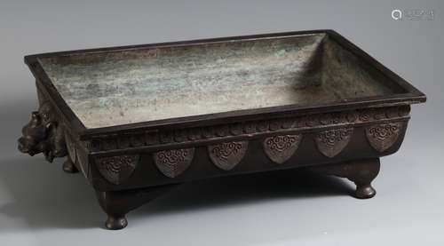 A Chinese Bronze Container