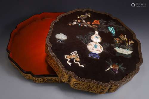 A Chinese Lacquer Box Embeded Gems With Golden Painting