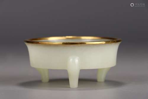 A Chinese Hetian Jade Brush Washer With Gilt