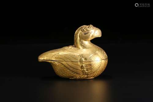 A Chinese Gilt Bronze Box Of Duck With Cover