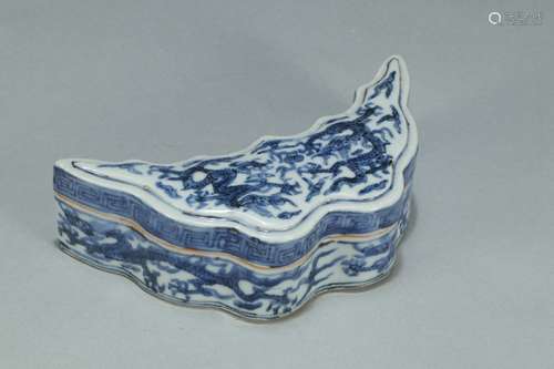 A Chinese Blue And White Butterfly Shaped Box With Marking