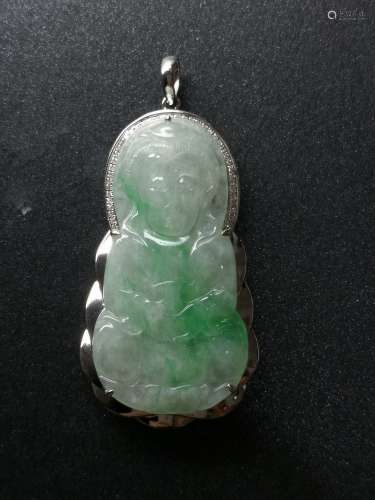 An 18K White Gold Waxy And Icy Jadeite Pendant Embeded Diamond, Class A