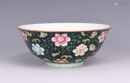 FAMILLE ROSE BLACK GROUND 'FLOWERS' BOWL