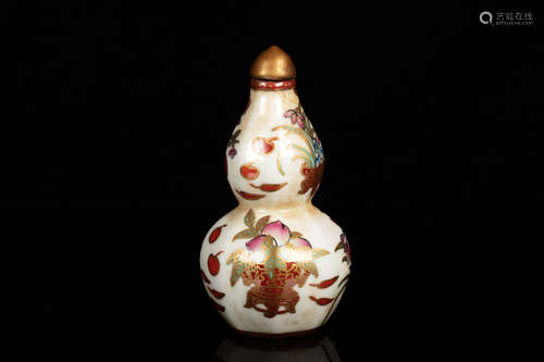 A DOUBLE-GOURD 'FLOWER' SNUFF BOTTLE