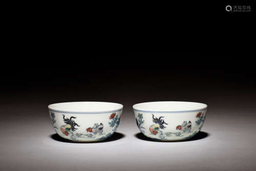 PAIR OF DOUCAI 'CHICKEN' CUPS