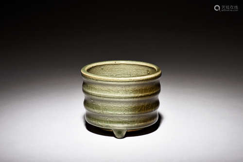 CELADON GLAZED TRIPOD CENSER