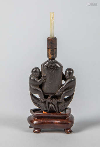 Wood Perfume Bottle with Pearl Stick on Stand
