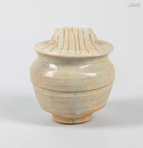 Chinese Yue Type Shipwreck Porcelain Jar