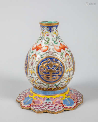 Chinese Enameled Porcelain Ware