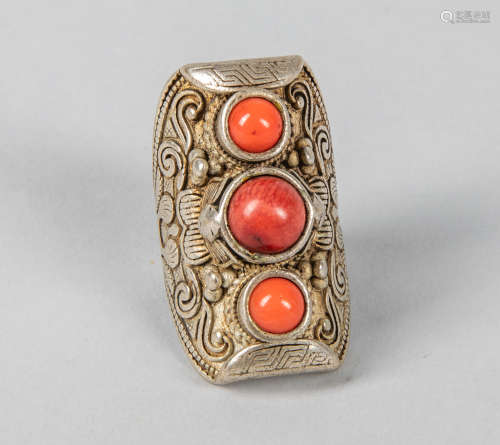 Large Silver Ring With Coral Like Beads