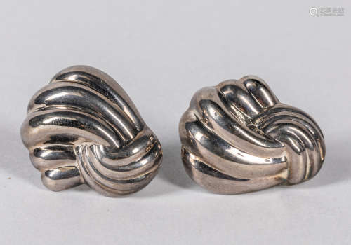 A Pair Of Vintage Sterling Silver Earrings