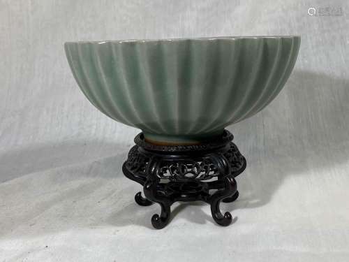 Chinese Celadon Bowl with Ribbed Design