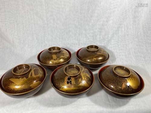 Japanese Lacquer Covered Bowl Set - Samurai Familly