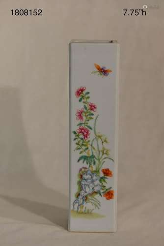 Chinese Famille RosePorcelain Square Vase