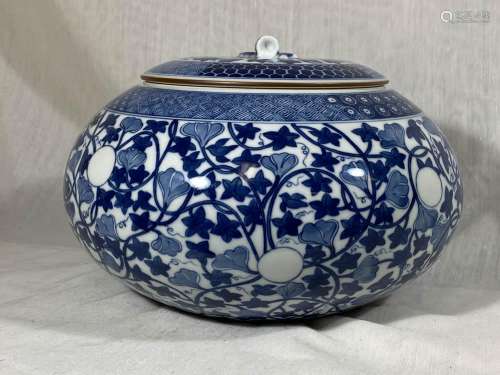 Japanese Blue White Porcelain Covered Bowl